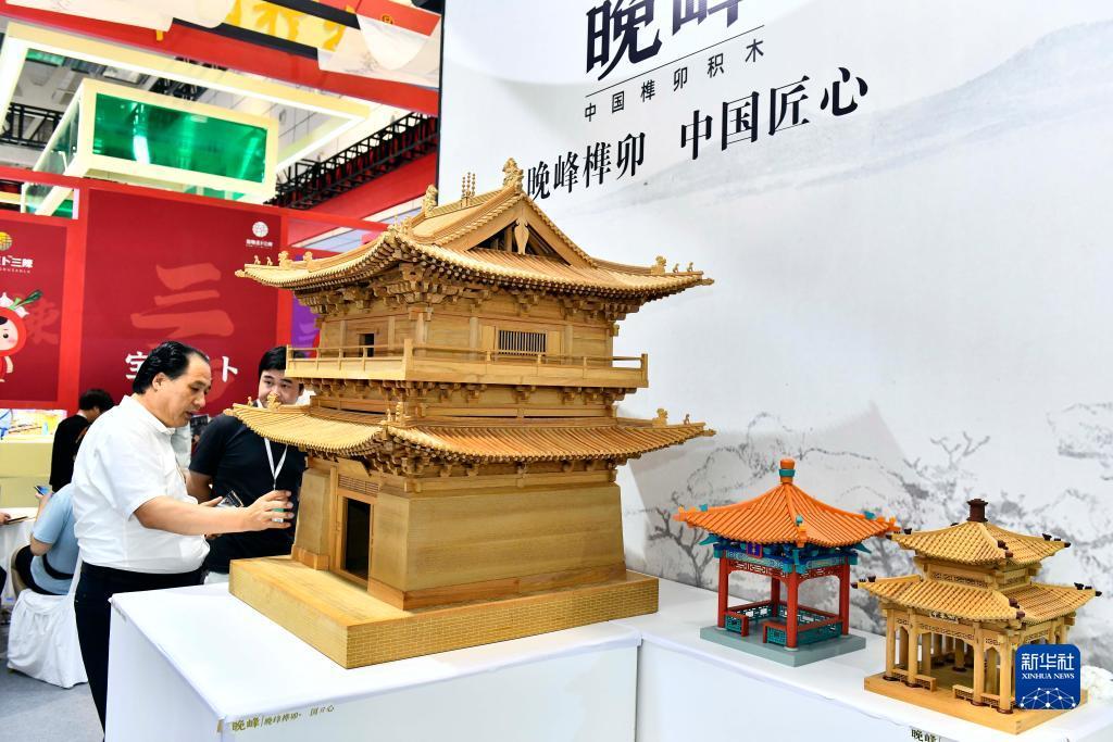 小笨虎娱乐